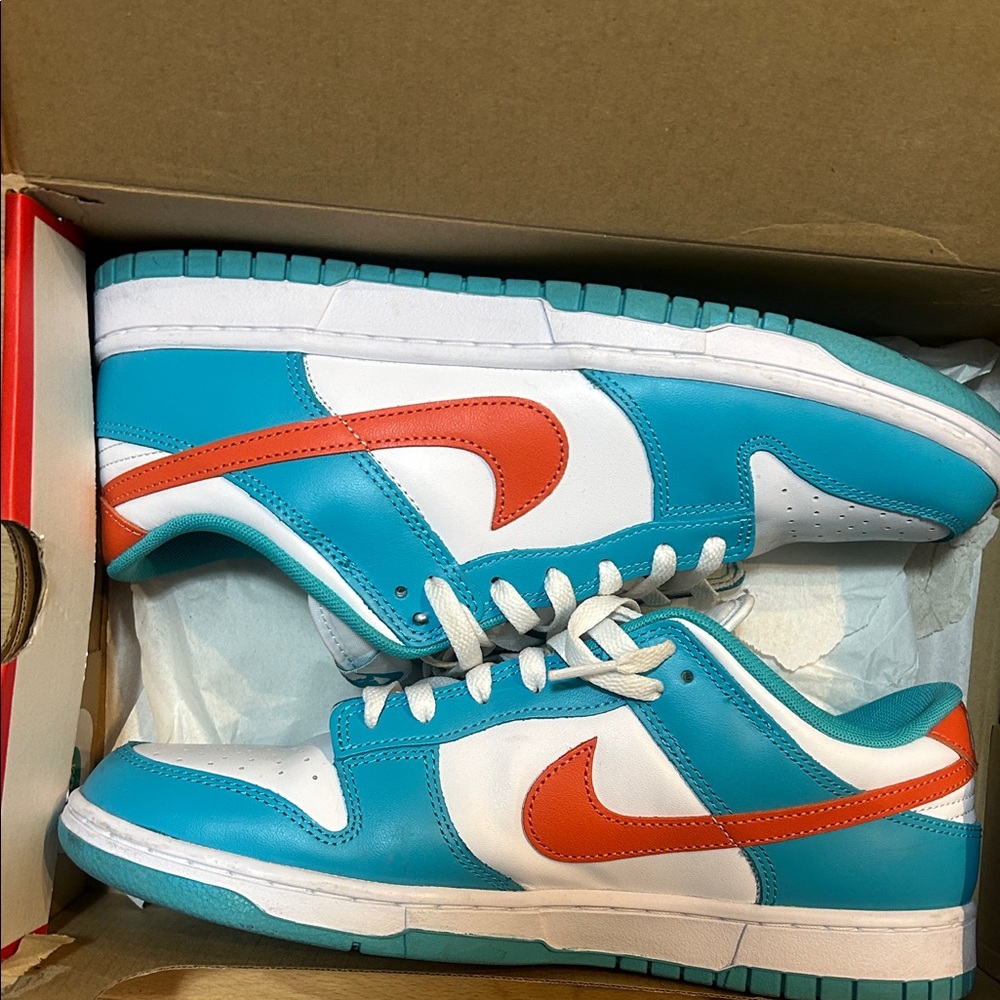 Nike Kids Teal and Red Sneakers